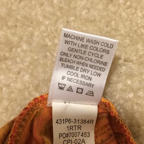 One World Top - Picture 5 of 5